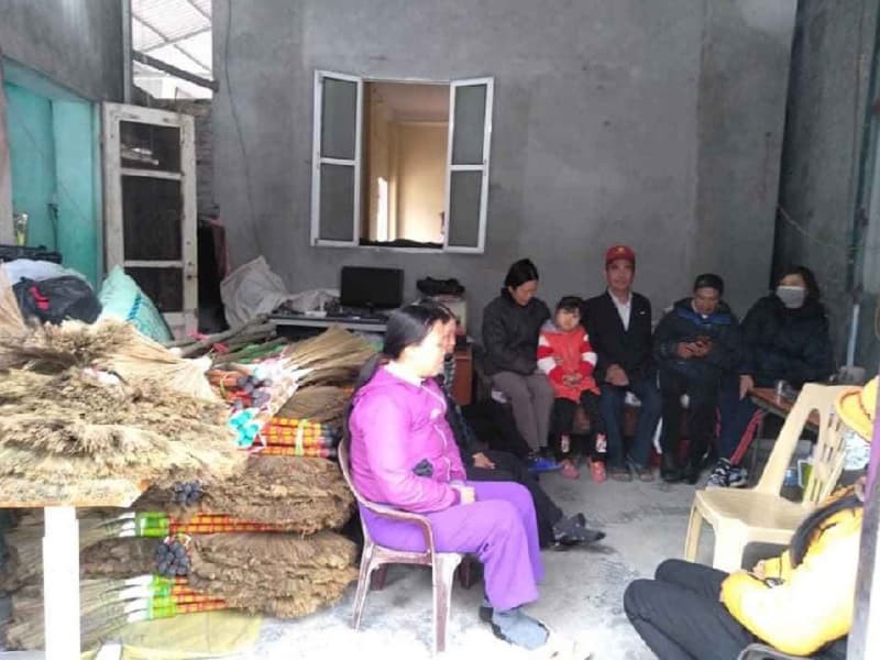Người phụ nữ khuyết tật giàu nghị lực