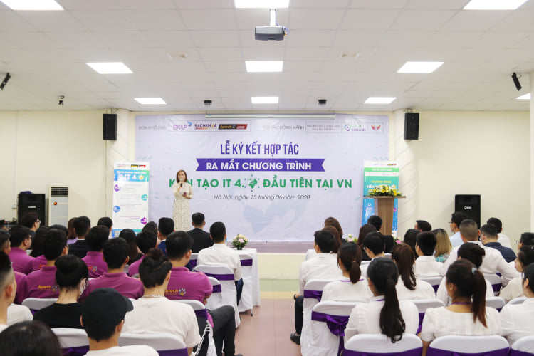 "Kiến tạo IT 4.0" – Bệ phóng cho người đam mê CNTT