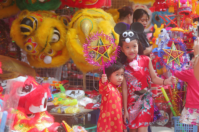 Hàng nội chiếm ưu thế trên thị trường đồ chơi Tết Trung thu