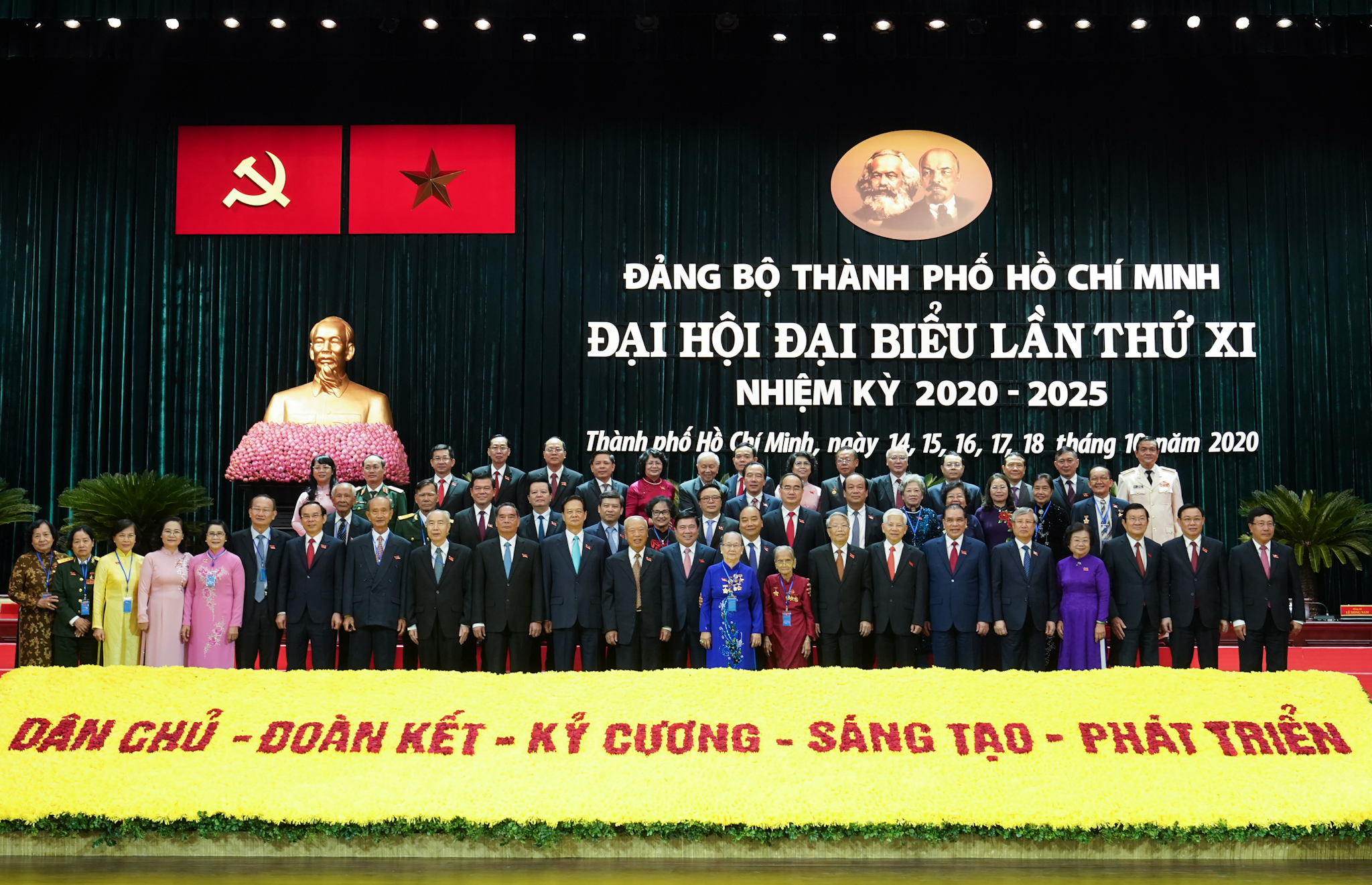Thành phố HCM- vùng kinh tế trọng điểm lớn của cả nước