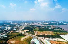 Khơi thông điểm nghẽn hạ tầng vùng kinh tế phát triển nhất cả nước