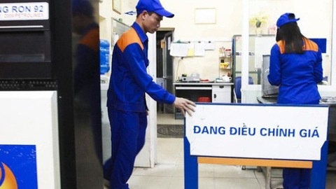 xang dau lien tuc lao doc day cpi thang 11 giam nhe 001 so voi thang truoc