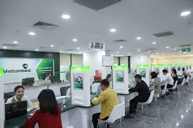 Vietcombank giảm đồng loạt lãi suất cho vay VND trong 3 tháng