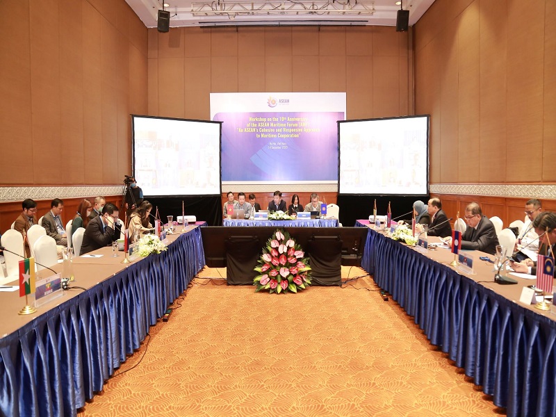 Tìm cách tiếp cận gắn kết và thích ứng của ASEAN về hợp tác biển