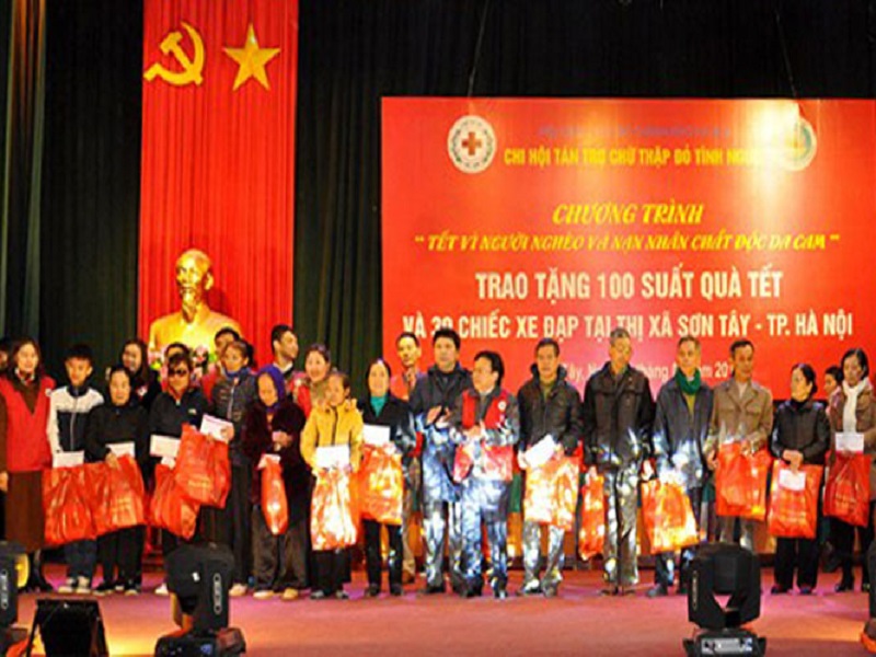 Thực hiện hiệu quả, thiết thực ''Tết vì người nghèo và nạn nhân chất độc da cam