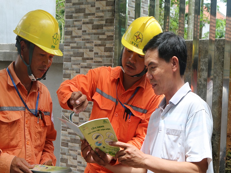 EVN dự kiến trên 3000 tỷ đồng giảm giá điện, tiền điện trong đợt 2