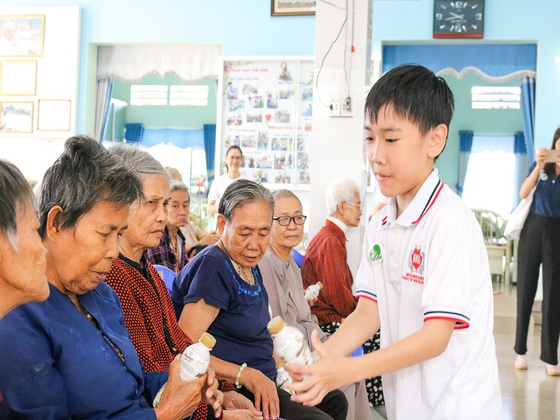 NHG dành hơn 1,7 tỷ đồng cho quỹ bác ái của của Tập đoàn