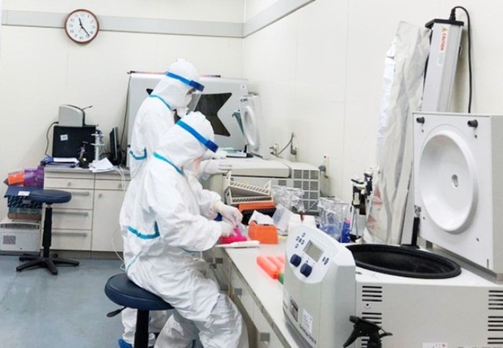 mua sắm thiết bị y tế trong trường hợp cấp bách