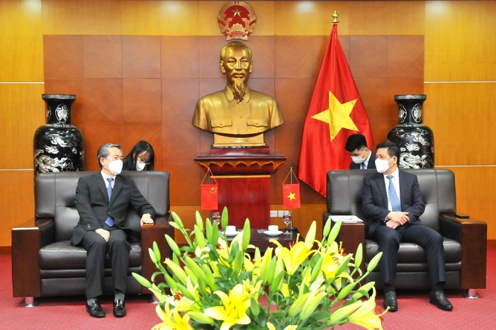 Bộ Công Thương đề nghị Trung Quốc tháo gỡ khó khăn tạo thuận lợi tiêu thụ hoa quả, nông sản