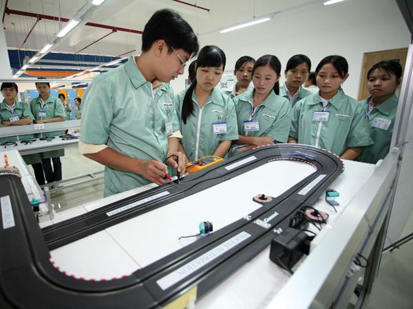 Việt Nam thu hút gần 14 tỷ USD vốn đầu tư nước ngoài trong 5 tháng đầu năm