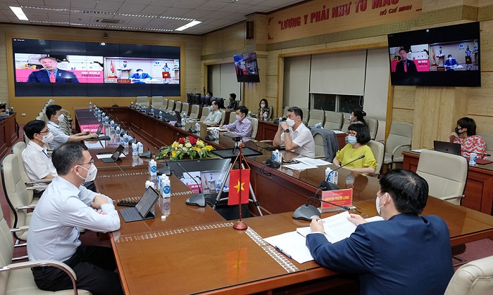 Việt Nam sẽ đầu tư nhà máy và mong muốn được nhượng quyền sản xuất vắc xin