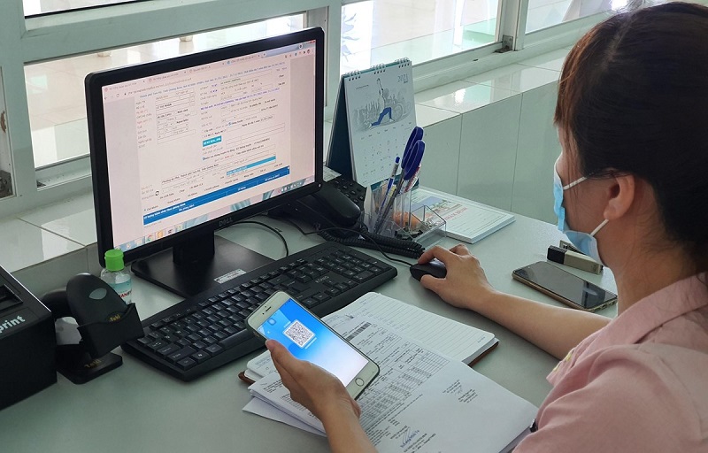 Từ 1/6, người dân khám bệnh không cần BHYT giấy