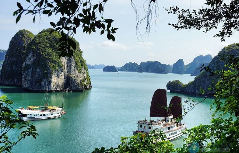 Từ 8/6, Quảng Ninh mở cửa các khu du lịch và đón khách nội địa