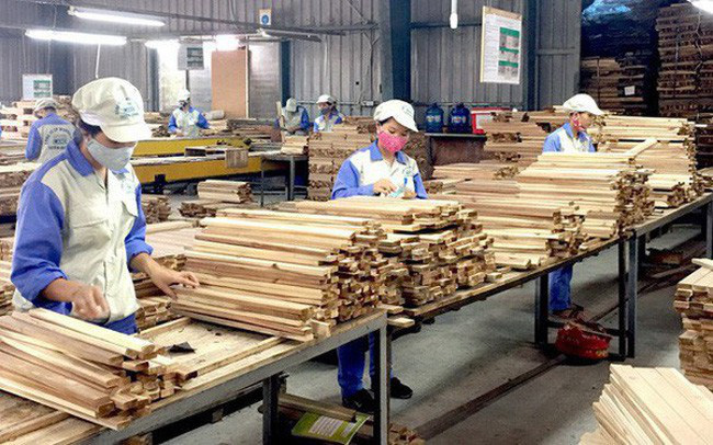 Xuất khẩu gỗ và đồ gỗ tăng 42% vượt ngoài mong đợi