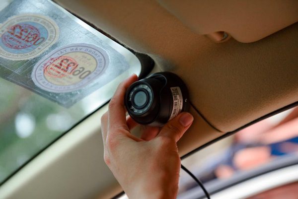 Quyết định tạm ngừng xử phạt ô tô chưa lắp camera giám sát đến hết 31/12