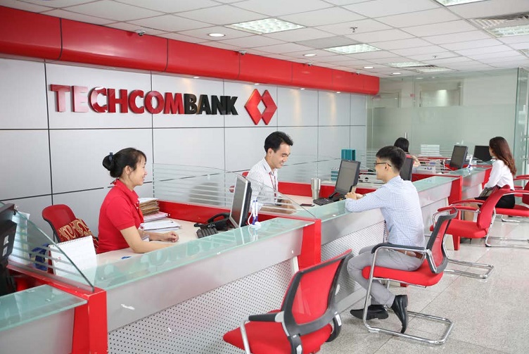 6 tháng đầu năm, Techcombank báo lãi 11.500 tỷ đồng