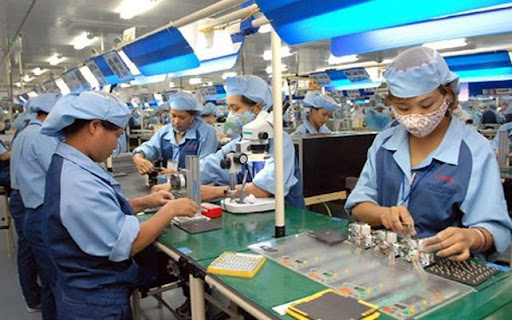Hai nhóm giải pháp phục hồi thị trường lao động hậu COVID-19
