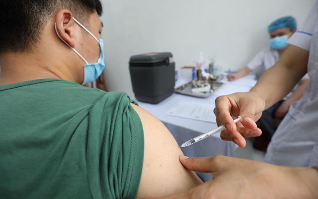 Tuyển tình nguyện tham gia thử nghiệm lâm sàng vaccine ARCT-154 phòng COVID-19