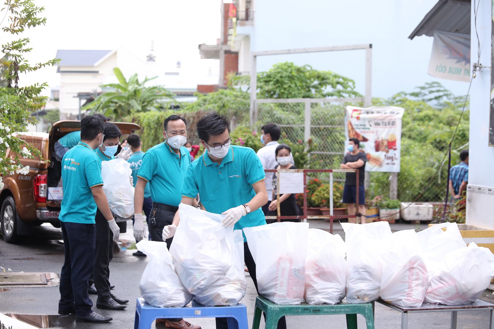 Bảo đảm nguồn cung hàng hóa trong bối cảnh dịch bệnh kéo dài: Kinh nghiệm và sự chuẩn bị