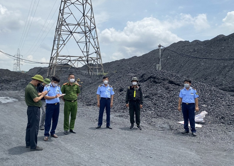 Phát hiện hàng chục nghìn tấn than không rõ nguồn gốc tại Hải Dương
