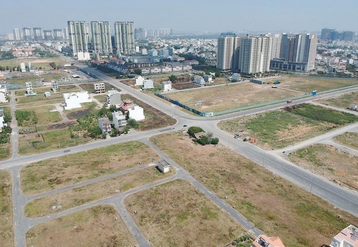 Tập trung lập phương án phân bổ và khoanh vùng đất đai