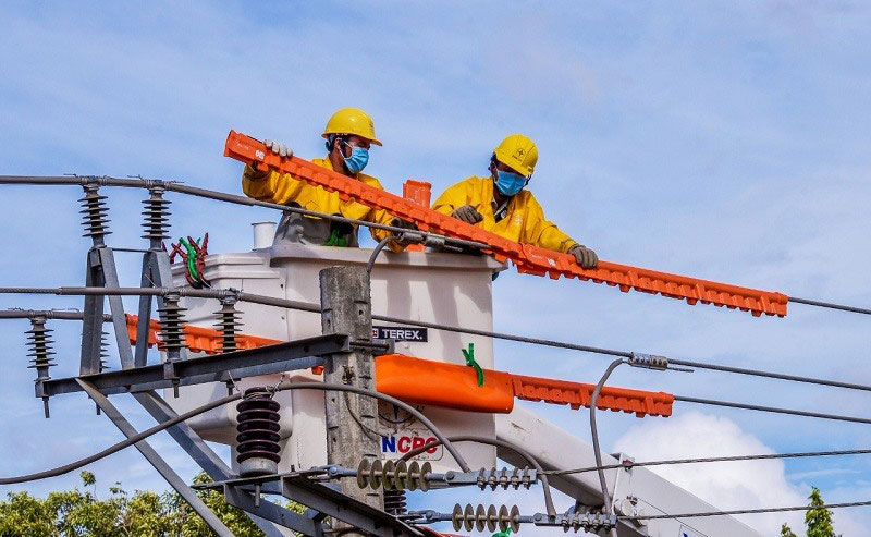 Phụ tải điện khu vực miền Bắc tăng cao trong tháng 8-2021