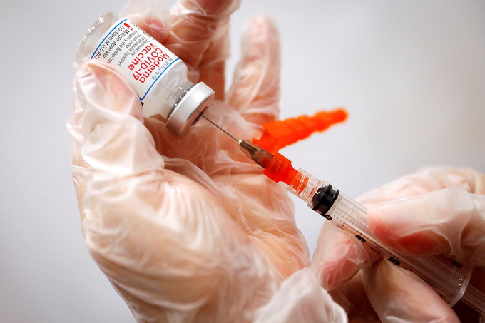 Bộ Y tế hướng dẫn tiêm kết hợp vaccine AstraZeneca, Pfizer và Moderna