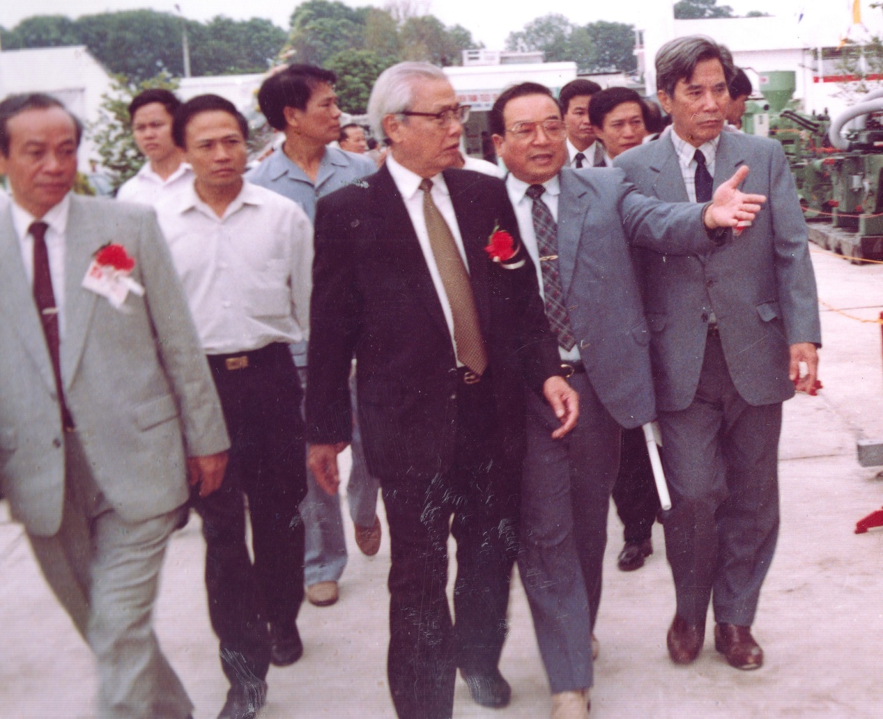 Kì 4. Ông "Phan Phệ" - từ phạm nhân lên Thứ trưởng