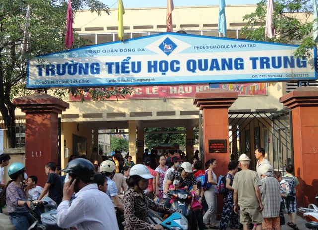 NÃ³ng: PhÃ²ng GDÄT Äá»ng Äa ÄÃ£ cá»­ ÄoÃ n xÃ¡c minh sá»± viá»c há»c sinh bá» báº¡n tÃ¡t 20 cÃ¡i - áº¢nh 1.