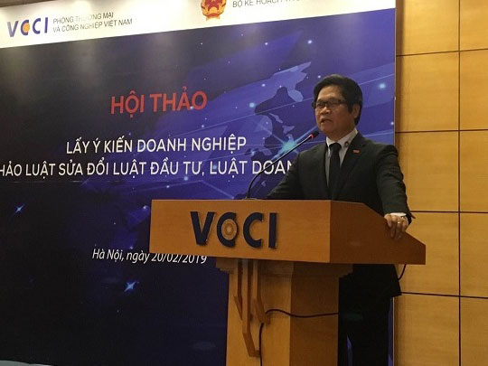 Luật Đầu tư, Luật Doanh nghiệp chồng chéo, mâu thuẫn luật chuyên ngành