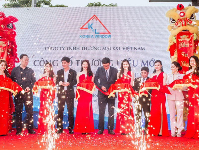 Bớc ngoặt lớn trong công nghệ cửa nhựa lõi thép
