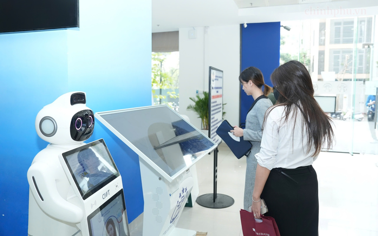 Đối tượng hưởng hỗ trợ làm công tác chuyển đổi số - Ảnh 1.