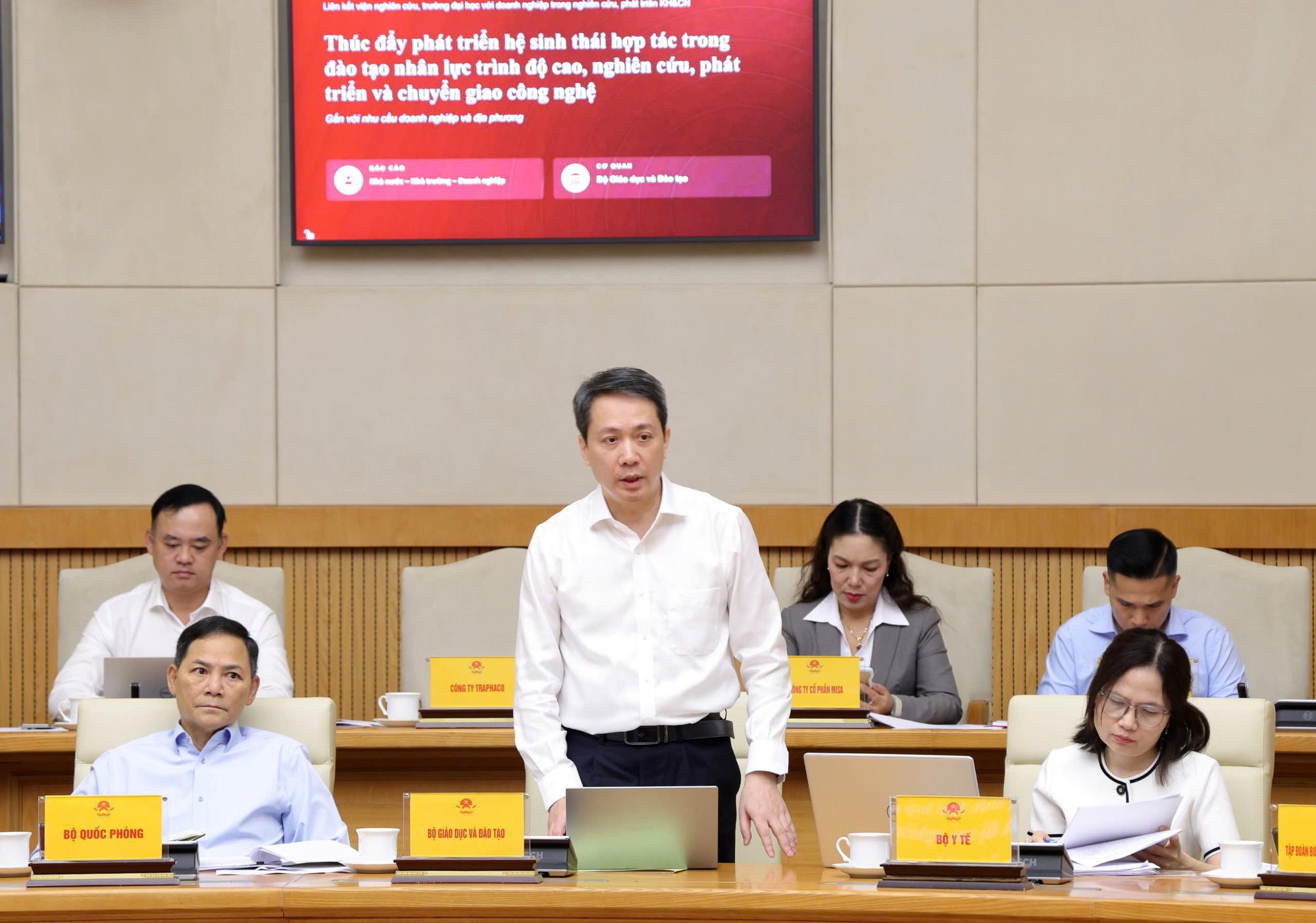 Nghiên cứu nhiều, thương mại hóa ít: Vì sao kết quả khoa học khó ra thị trường?- Ảnh 1.