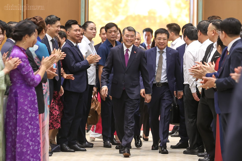 Chính phủ kiến tạo, doanh nghiệp tiên phong thúc đẩy tăng trưởng- Ảnh 3.