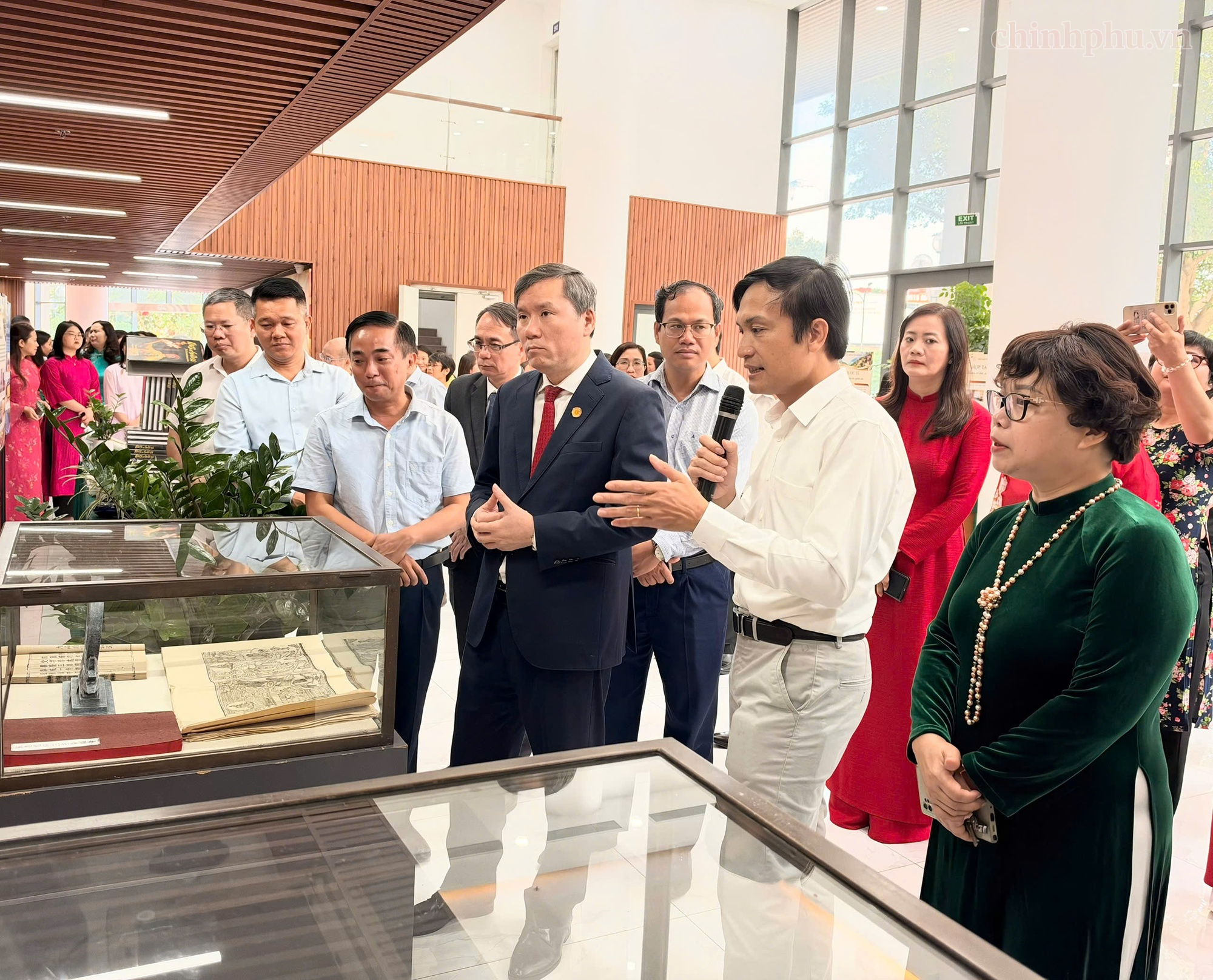 Khai mạc Không gian trưng bày thành tựu nghiên cứu khoa học về con người và cộng đồng- Ảnh 4.