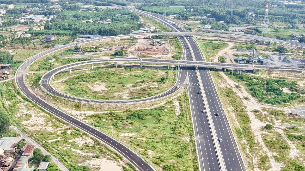 Đảm bảo thông suốt khi di chuyển giữa Sân bay Long Thành và Thành phố Hồ Chí Minh  - Ảnh 2.