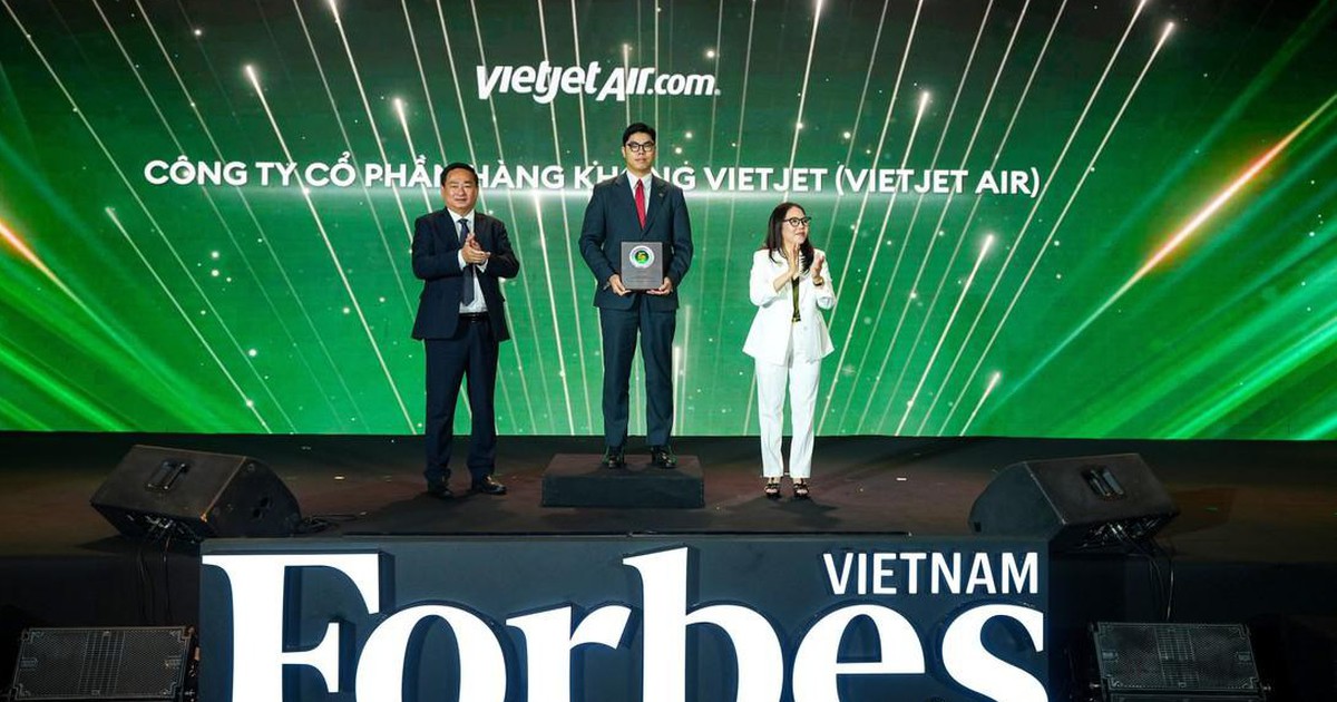 Forbes vinh danh Vietjet trong Top 50 doanh nghiệp dẫn đầu về ESG 2026