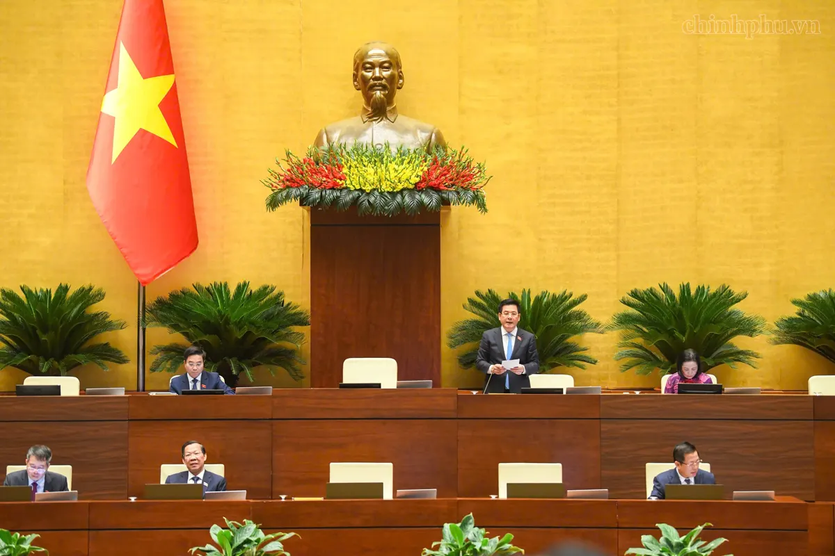 Siết quản lý hoạt động kinh doanh bất động sản, bảo vệ người mua nhà - Ảnh 1.