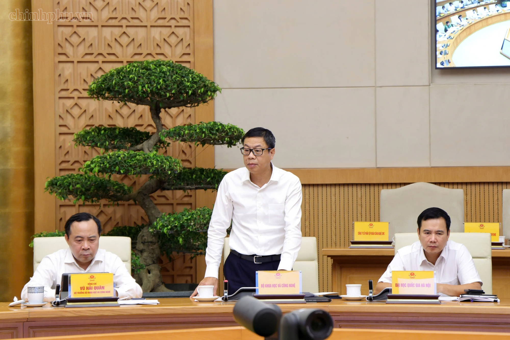 Không chỉ kết nối, 