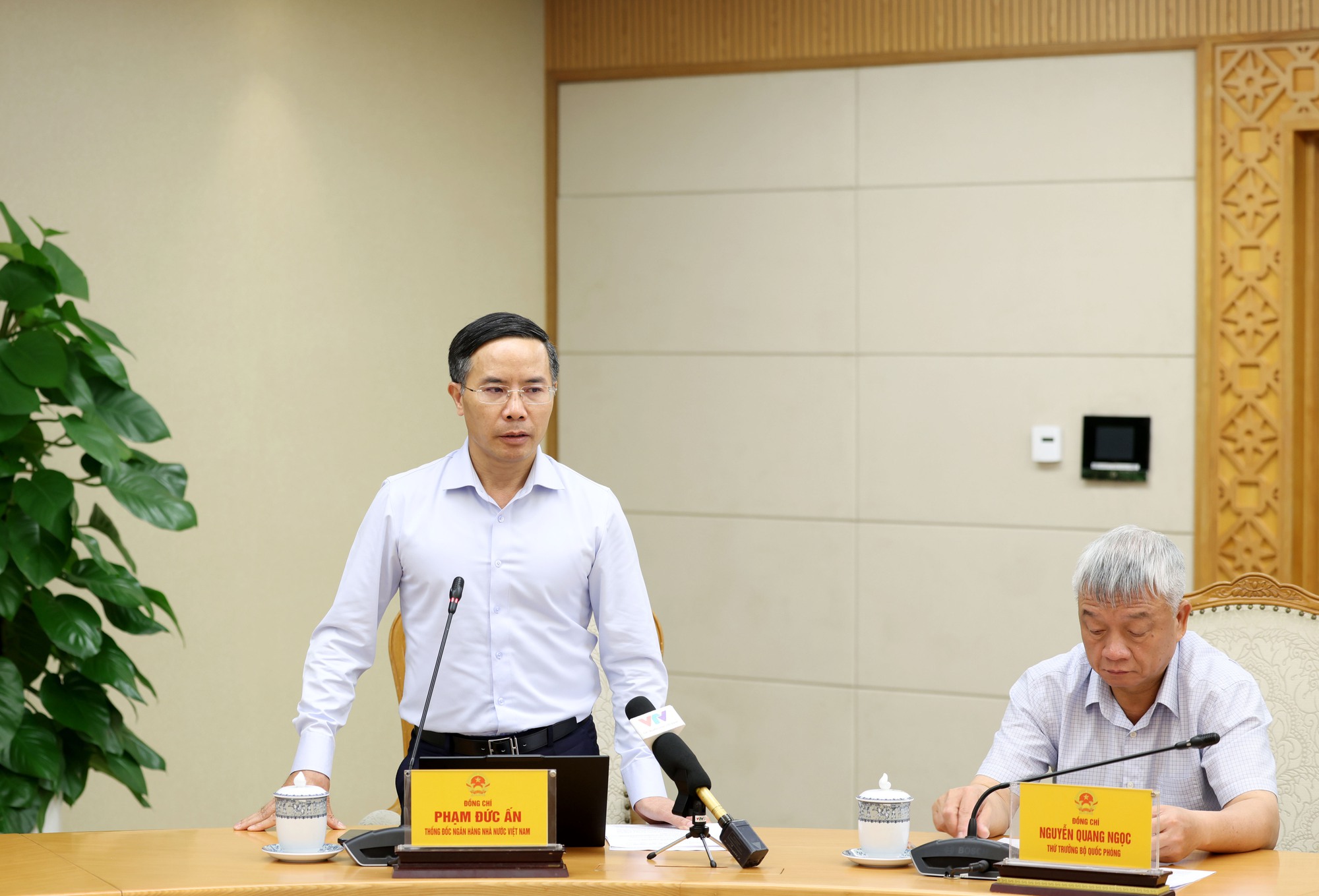 Phó Thủ tướng Nguyễn Văn Thắng chủ trì phiên họp thứ tư của Hội đồng điều hành Trung tâm Tài chính quốc tế- Ảnh 6.