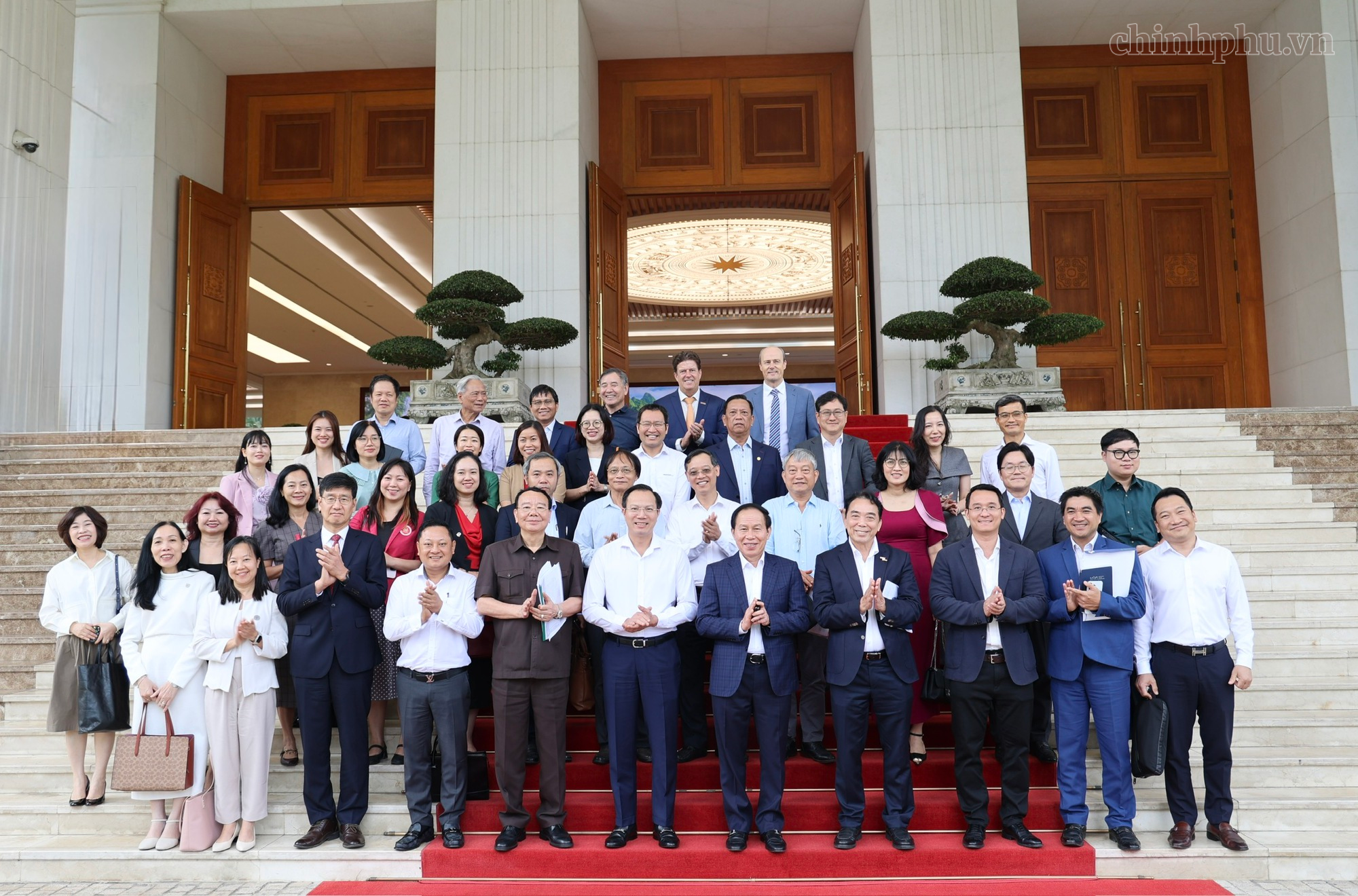 Phó Thủ tướng Lê Tiến Châu đối thoại với doanh nghiệp trong lĩnh vực giáo dục và đào tạo- Ảnh 10.