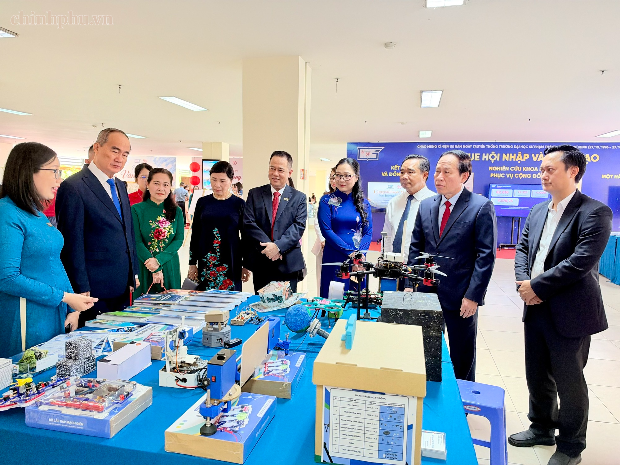 Trường Đại học Sư phạm TP. Hồ Chí Minh: Bền bỉ cống hiến, góp phần xây dựng, phát triển giáo dục và đào tạo- Ảnh 7.
