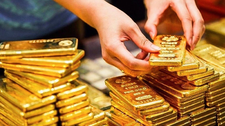 Mua, bán vàng từ 5 triệu đồng trong ngày phải thanh toán không dùng tiền mặt- Ảnh 1.