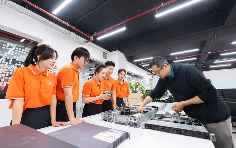 FPTU kết nối doanh nghiệp, viện nghiên cứu đào tạo 30.000 nhân lực công nghệ chiến lược