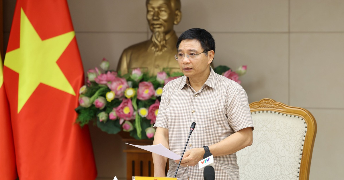Phó Thủ tướng Nguyễn Văn Thắng chủ trì phiên họp thứ tư của Hội đồng điều hành Trung tâm Tài chính quốc tế