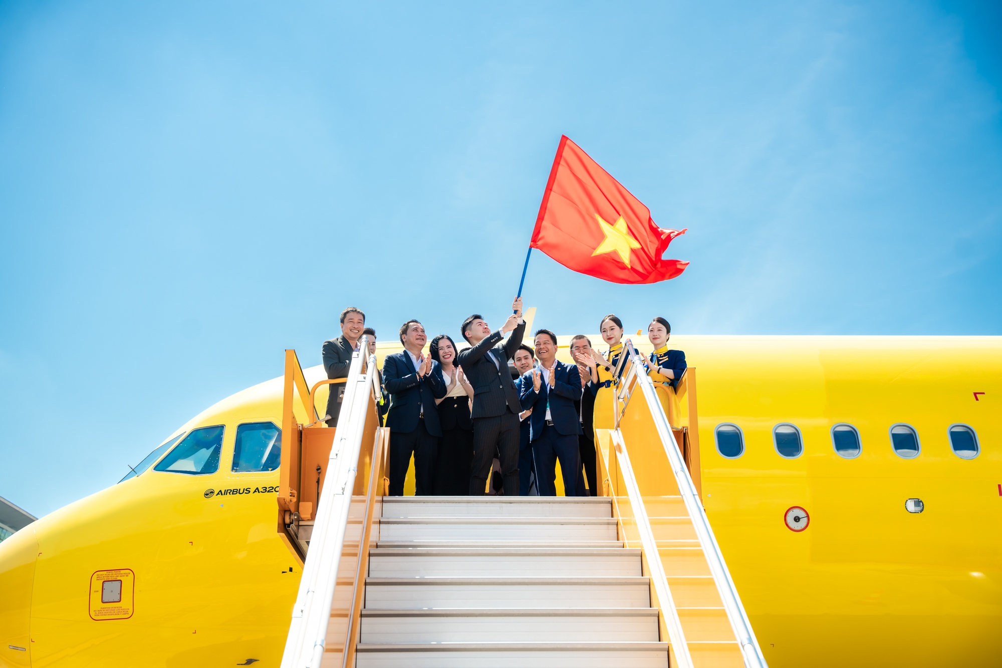 Phó Chủ tịch T&T Group Đỗ Vinh Quang được vinh danh Doanh nhân Việt Nam tiêu biểu - Cúp Thánh Gióng 2026- Ảnh 2.