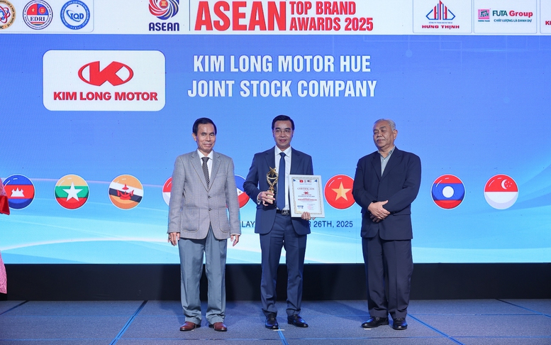 Kim Long Motor nhận giải thưởng 