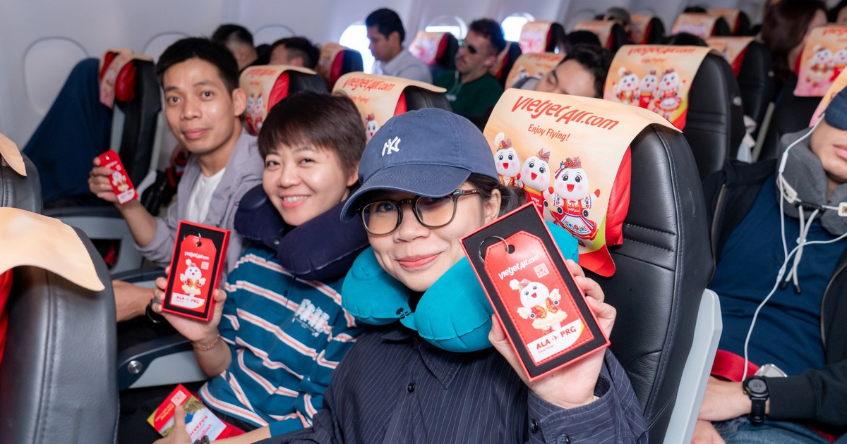 Vietjet khai trương đường bay đến Almaty và Praha