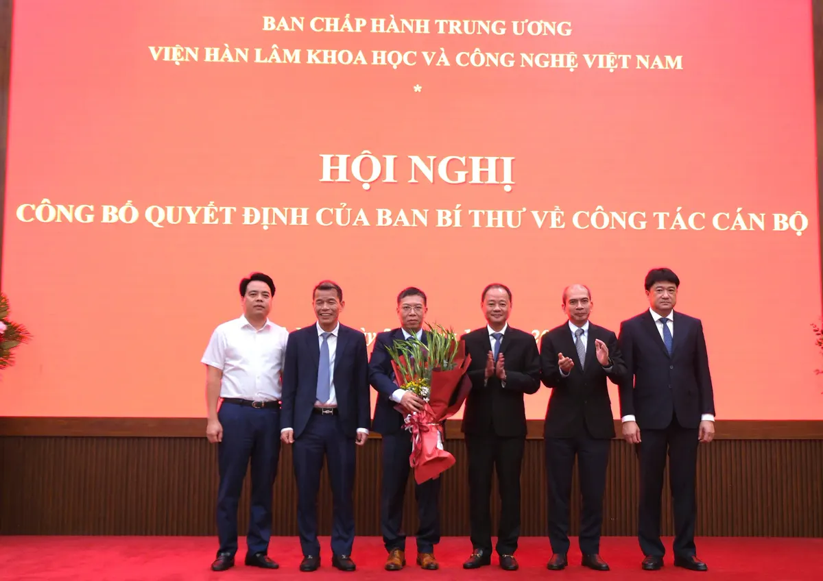 GS.TS Trần Đại Lâm giữ chức Phó Chủ tịch Viện Hàn lâm Khoa học và Công nghệ Việt Nam - Ảnh 2.