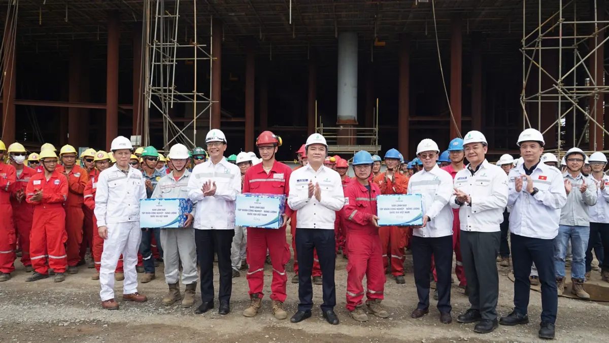Petrovietnam và 6 đơn vị thành viên ghi dấu ấn 